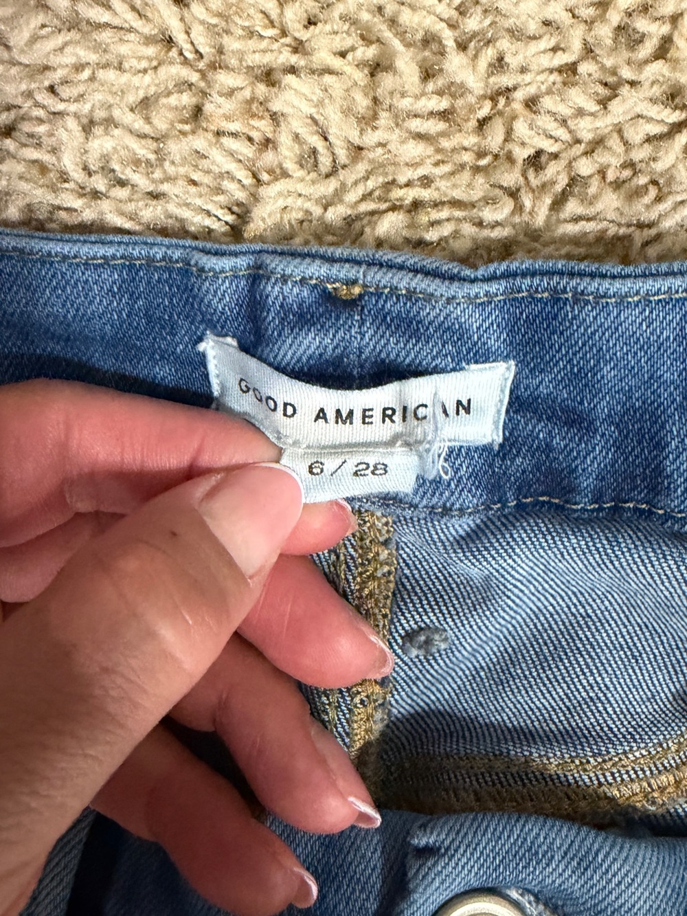 Good American Women’s Jeans - Picture 6 of 6